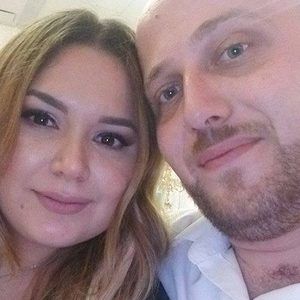 Meet your Posher, Isabel